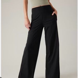 Athleta Cosmic Women’s Black Wide-Leg Pants